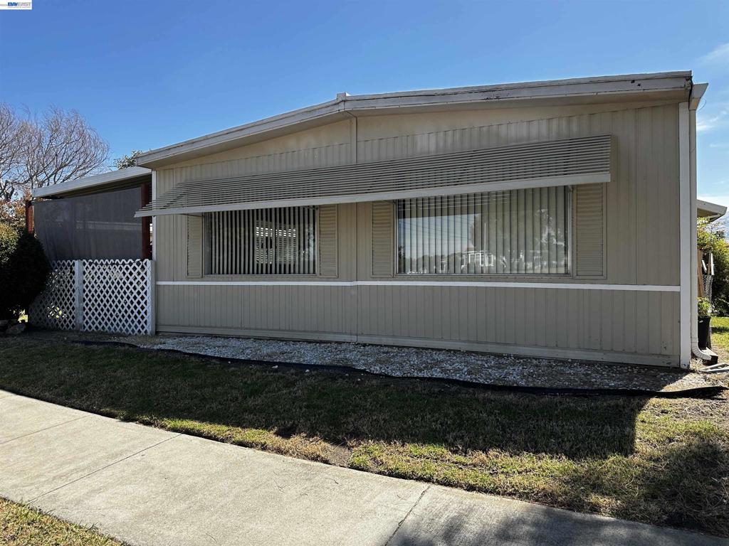 121 Fisk Ter, Fremont, CA 94538