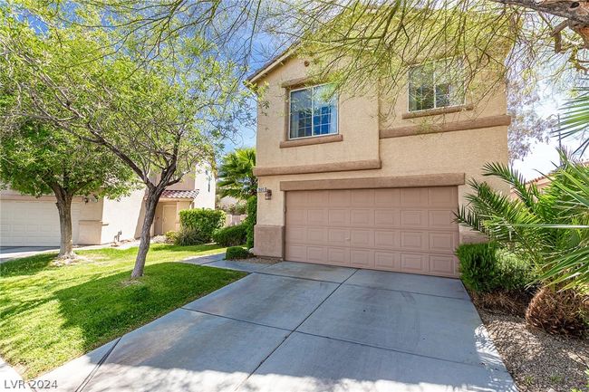 7805 Falling Pines Pl, House other with 4 bedrooms, 3 bathrooms and null parking in Las Vegas NV | Image 4