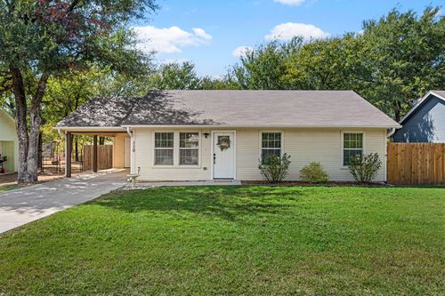110 Shady Springs Dr, Runaway Bay, TX, 76426-1408 | Card Image