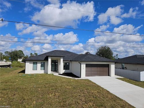 154 Patio St, Lehigh Acres, FL, 33974-9498 | Card Image