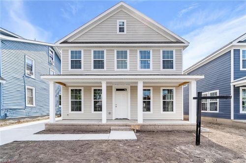 220 W 27th St, Norfolk, VA, 23517-1316 | Card Image