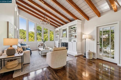 3620 Madrone Dr, Lafayette, CA, 94549-4912 | Card Image