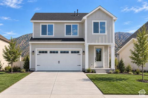 569 N 550 W, Smithfield, UT, 84335-4762 | Card Image
