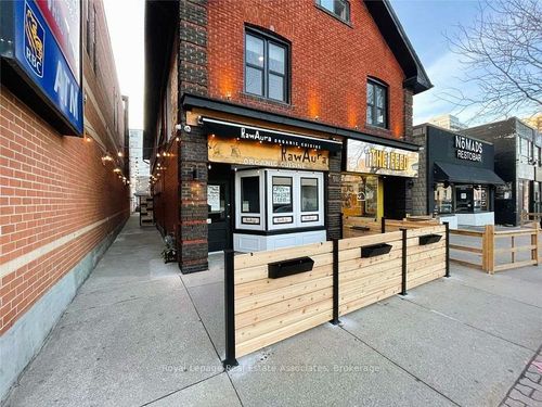 201b-94 Lakeshore Rd E, Mississauga, ON, L5G1E3 | Card Image