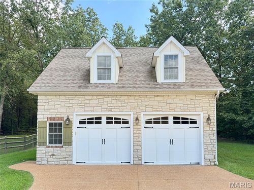 371 Peaceful Hollow Dr, Washington, MO, 63090-5250 | Card Image