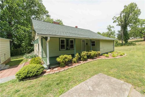 115 E Main Street, Jonesville, NC, 28642 | Card Image