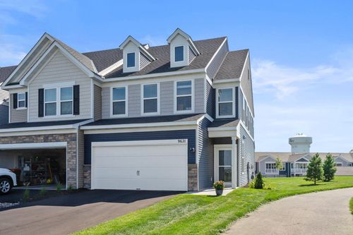 9621 4th Street Ln N, Lake Elmo, MN, 55042-4524 | Card Image