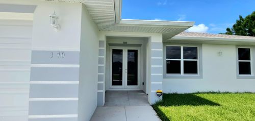 370 Chalet Ave S, Lehigh Acres, FL, 33974-5987 | Card Image
