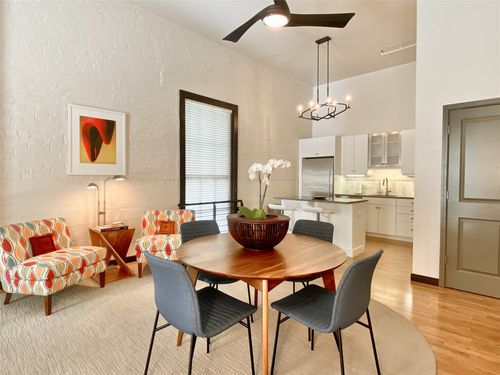 apt-113-301 Central Ave Ne, Albuquerque, NM, 87102-3887 | Card Image