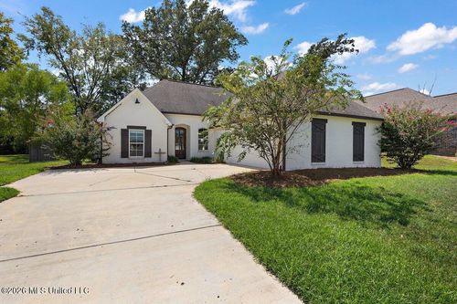 164 Sweetbriar Cir, Canton, MS, 39046-8055 | Card Image