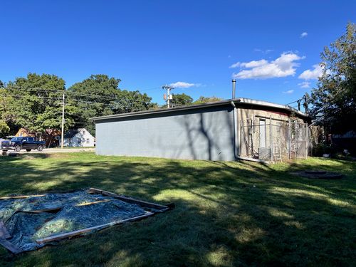 25433 W Il Route 173, Antioch, IL, 60002-8355 | Card Image