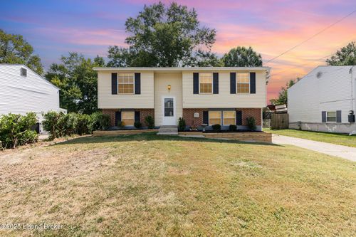 417 Saguaro Dr, Louisville, KY, 40229-6146 | Card Image