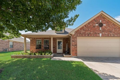 13708 Trail Break Drive, Fort Worth, TX, 76052 | Card Image