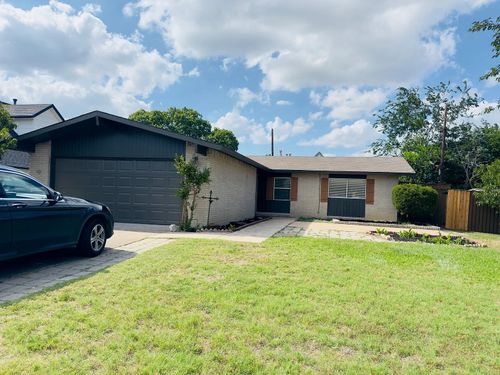 902 Greenbriar Ln, Richardson, TX, 75080-3004 | Card Image