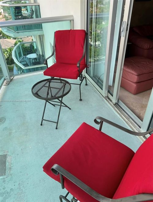 apt-1014-19370 Collins Ave, Sunny Isles Beach, FL, 33160-2270 | Card Image