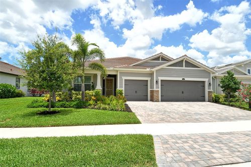 8668 Sundance Loop, SARASOTA, FL, 34238-2674 | Card Image