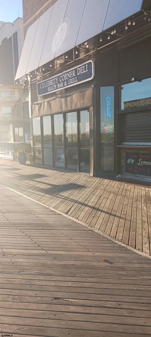 3117 Boardwalk, Atlantic City, NJ, 08401-5101 | Card Image