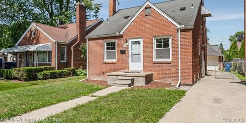 1424 Mayflower Ave, Lincoln Park, MI, 48146-3344 | Card Image