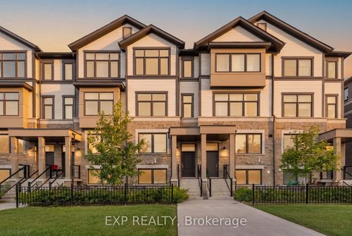 388 Okanagan Path, Oshawa, ON, L1H0B1 | Card Image