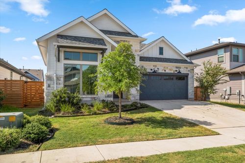 8109 Gilwice Ln, Austin, TX, 78744-1207 | Card Image