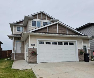 15221 102 A St, House detached with 5 bedrooms, 3 bathrooms and 2 parking in Grande Prairie AB | Image 1