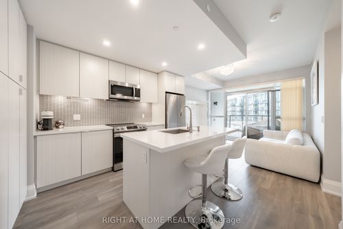 202-415 Sea Ray Ave, Innisfil, ON, L9S0R5 | Card Image