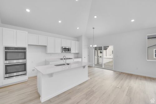 347-251 W 800 S, Willard, UT, 84340-6758 | Card Image