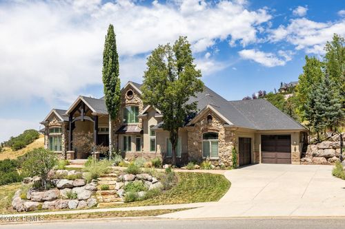 407 Hidden Lake Dr, Bountiful, UT, 84010-5893 | Card Image