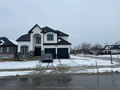 19 Belleview Dr, Cottam, ON, N0R1B0 | Card Image