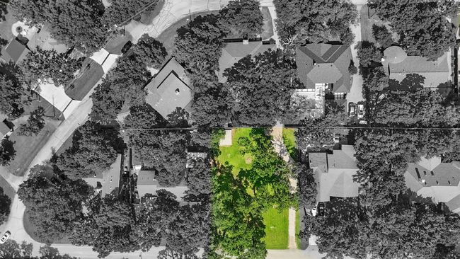 Aerial view of residential area with property boundaries highlighted | Image 10