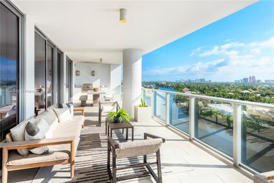 1204 - 1180 N Federal Hwy, Condo with 3 bedrooms, 3 bathrooms and null parking in Fort Lauderdale FL | Image 1