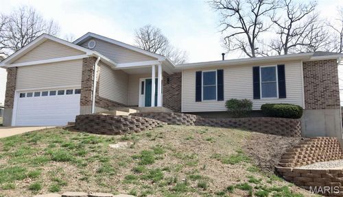 4428 Morning Dove Ct, Saint Louis, MO, 63128-3790 | Card Image