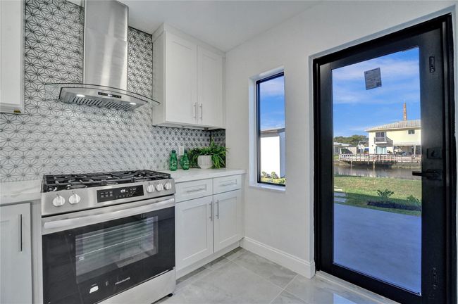 2925 Ne 1st Ave, House other with 3 bedrooms, 2 bathrooms and null parking in Wilton Manors FL | Image 49