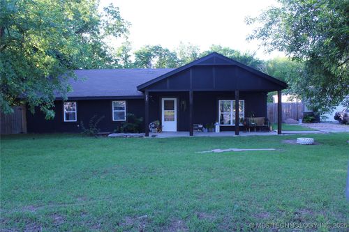 305 Commercial St, Inola, OK, 74036-3545 | Card Image