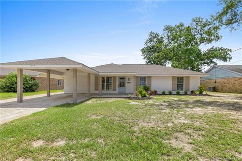 1728 Myrtle St, Westlake, LA, 70669-3712 | Card Image