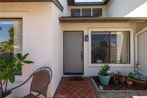 2-1302 N Mako Ln, Anaheim, CA, 92801-1758 | Card Image
