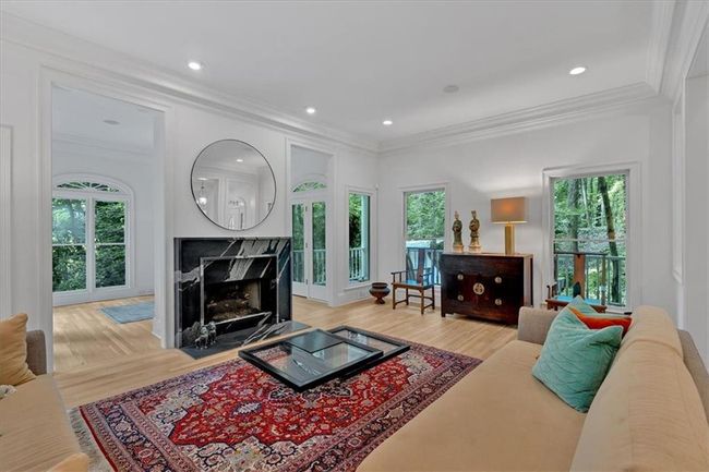 400 Old Ivy Rd Ne, House other with 6 bedrooms, 6 bathrooms and 3 parking in Atlanta GA | Image 13