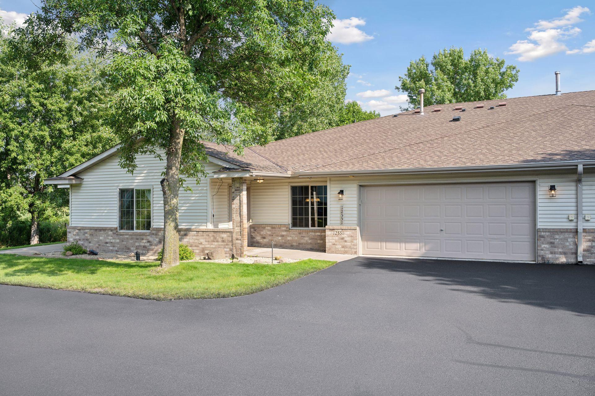 Marion Ct, Rogers, MN 55374