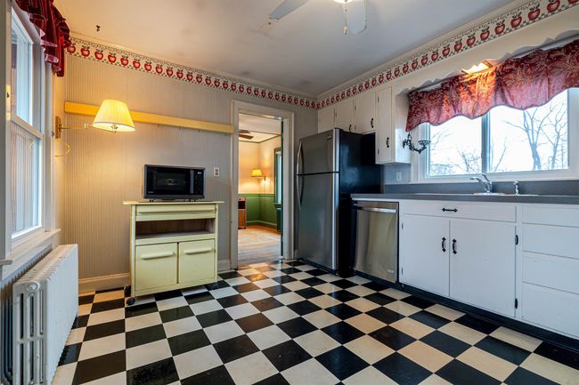 18 K St, House other with 2 bedrooms, 2 bathrooms and null parking in Concord NH | Image 17