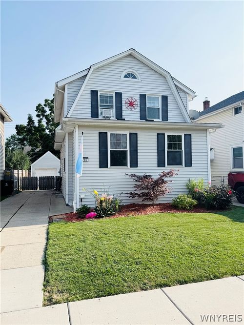 207 Wardman Rd, Buffalo, NY, 14217-2857 | Card Image