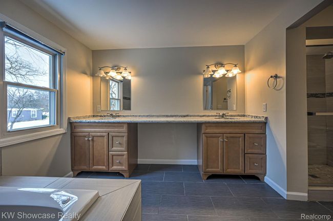 4238 Still Meadow Ln, House other with 4 bedrooms, 3 bathrooms and null parking in West Bloomfield MI | Image 34