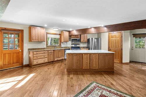 1010 Kelley Rd, Columbia Falls, MT, 59912-9185 | Card Image
