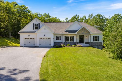 16 Abbi Ln, Scarborough, ME, 04074-6103 | Card Image