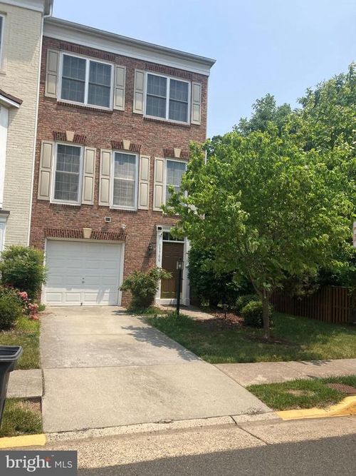 13700 Maple Sugar Ln, HERNDON, VA, 20171-3421 | Card Image