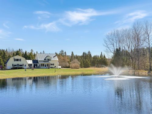 61 Old Country Ln, Pittsburg, NH, 03592-5192 | Card Image