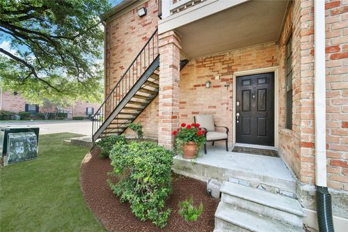 apt-227-2255 Braeswood Park Dr, Houston, TX, 77030-4431 | Card Image