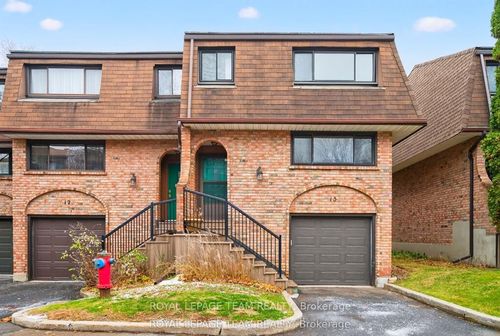 13-2 Bertona St, Nepean, ON, K2G0W2 | Card Image