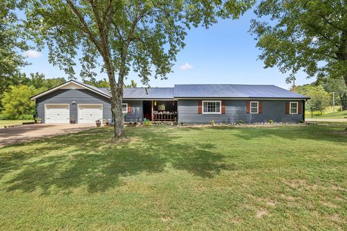 140 Cane Creek Rd, Hohenwald, TN, 38462-5347 | Card Image