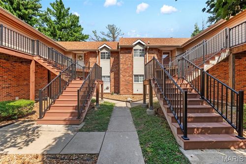 a-3701 Candlewyck Club Dr, Florissant, MO, 63034-2570 | Card Image