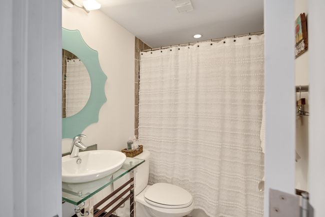 APT-1004 - 66 Monroe Ave, Condo with 2 bedrooms, 2 bathrooms and null parking in Memphis TN | Image 18